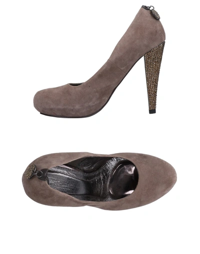 Shop Alberto Venturini Woman Pumps Grey Size 11 Leather