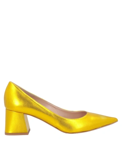 Shop Islo Isabella Lorusso Woman Pumps Ocher Size 7 Soft Leather In Yellow