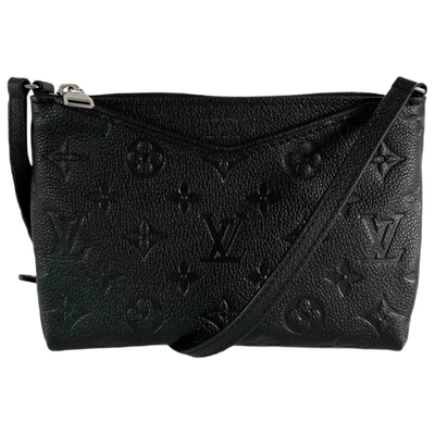 Pallas leather crossbody bag Louis Vuitton Black in Leather - 31368113