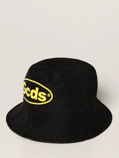 Shop Gcds Fisherman Hat With Logo In Black