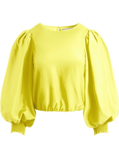 Shop Alice And Olivia Shondra Puff-sleeve Blouse In Gelb