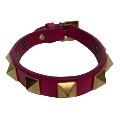 Pre-owned Valentino Garavani Leather Bracelet In Pink