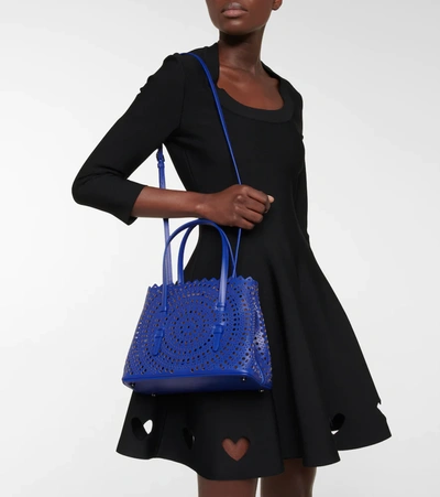 Shop Alaïa Le Mina 20 New Vienne Leather Tote Bag In Ultra Bleu