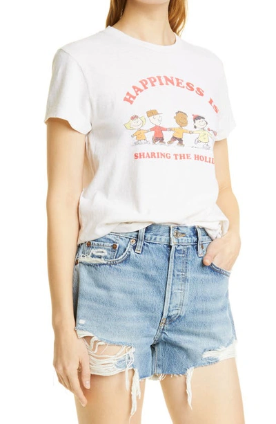 Shop Re/done '70s Peanuts® Holiday Cotton Graphic Tee In Vintage White