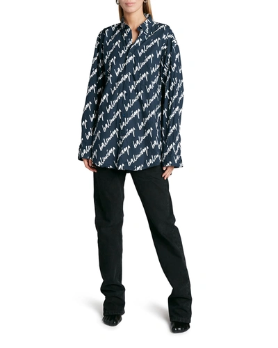 Shop Balenciaga Logo Script-print Oversized Poplin Shirt In Navybianco