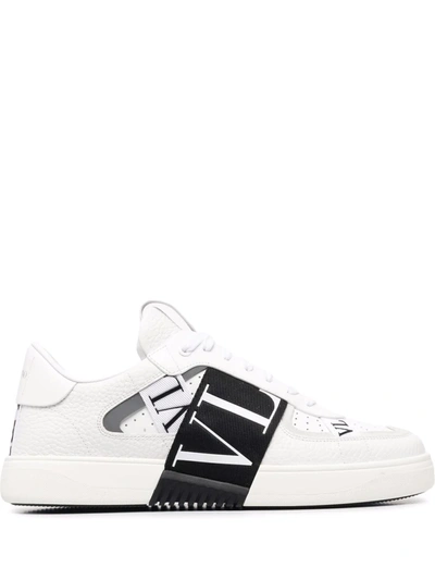 Shop Valentino Vl7n Low-top Sneakers In White