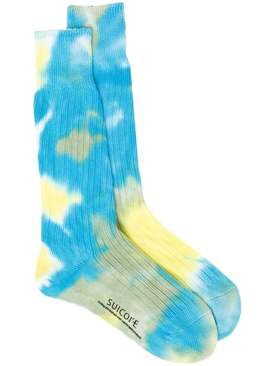Shop Suicoke Tie-dye Ankle Socks In Blue