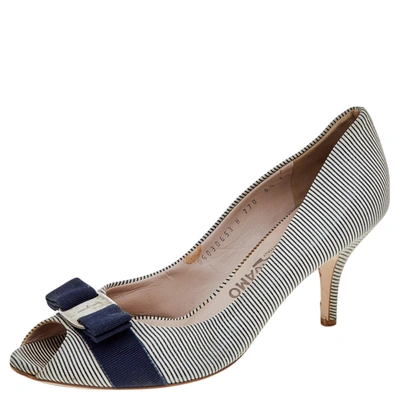 Pre-owned Ferragamo Blue/white Canvas Vara Bow Peep Toe Pumps Size 39