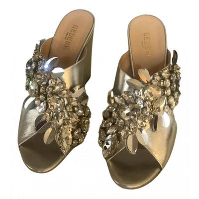 Pre-owned Gedebe Leather Sandals In Silver