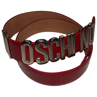 Pre-owned Moschino Patent Leather Belt In Red