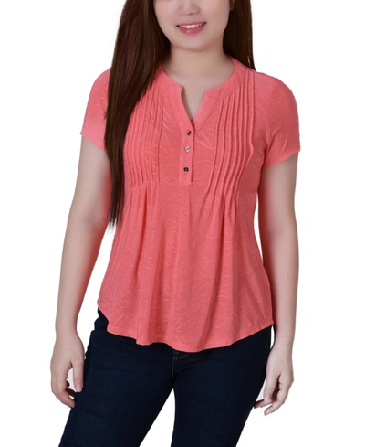 Shop Ny Collection Petite Short Sleeve Y-neck Jacquard Knit Top In Sugar Coral