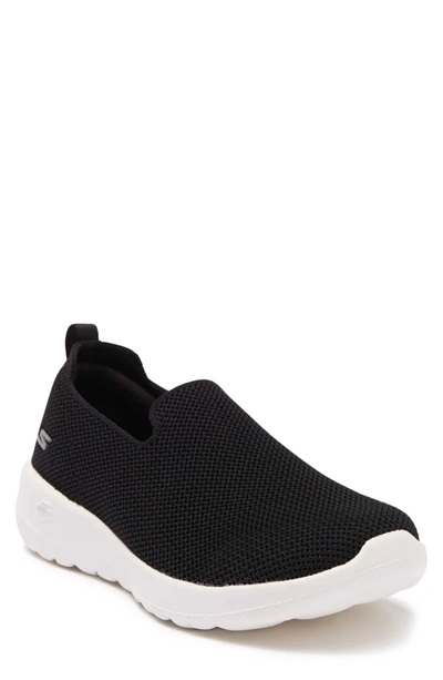 Skechers Go Walk Joy Sensational Day Sneaker In Black