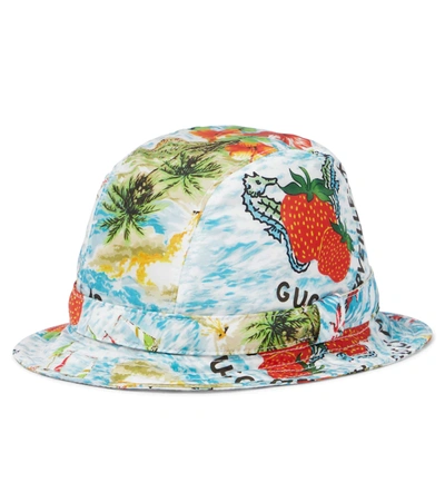 Shop Gucci Printed Bucket Hat In Light Blue/red