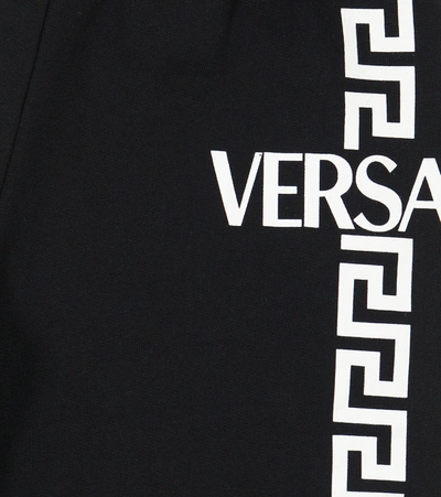Shop Versace Greca Cotton Shorts In Nero+bianco
