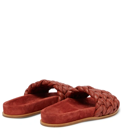 Shop Chloé Kacey Leather Slides In Red