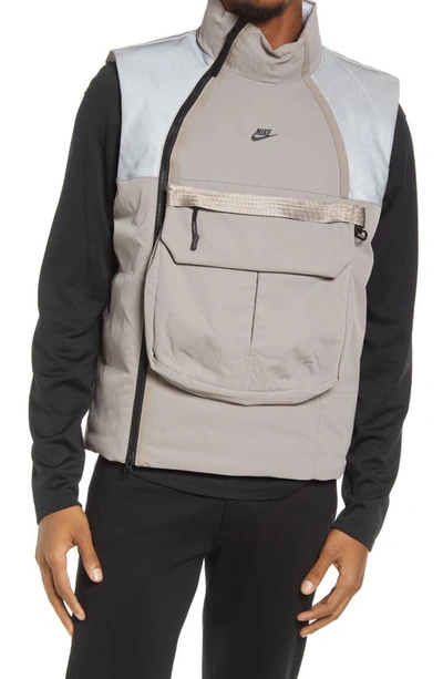 Nike Sportswear Therma-fit Tech Pack Insulated Vest In Moon Fossil/ Black |  ModeSens