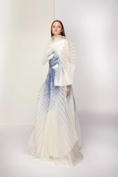 Isabel sanchis hotsell gowns