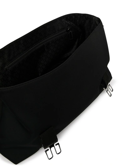 Shop Gucci Logo-buckle Messenger Bag In Schwarz