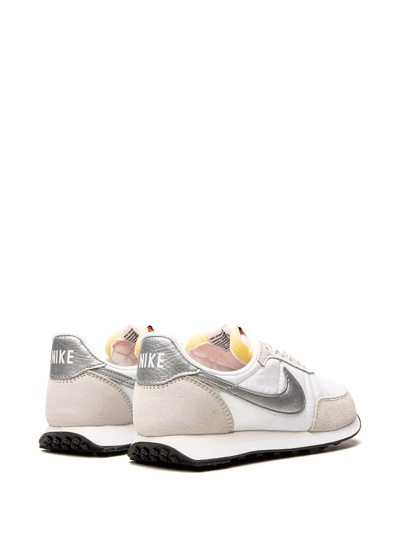 Nike Waffle 2 Sneakers In White And Silver In White