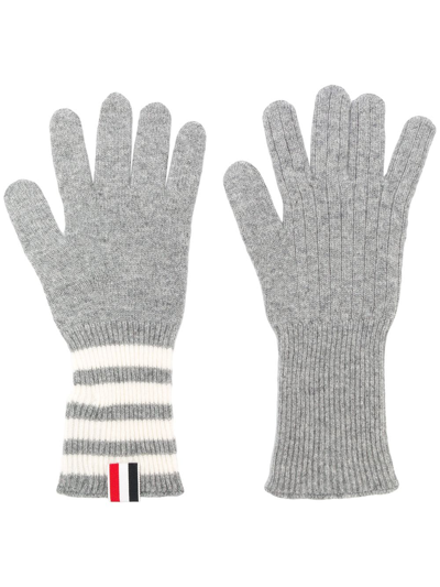 Shop Thom Browne 4-bar Cashmere Gloves In Grey