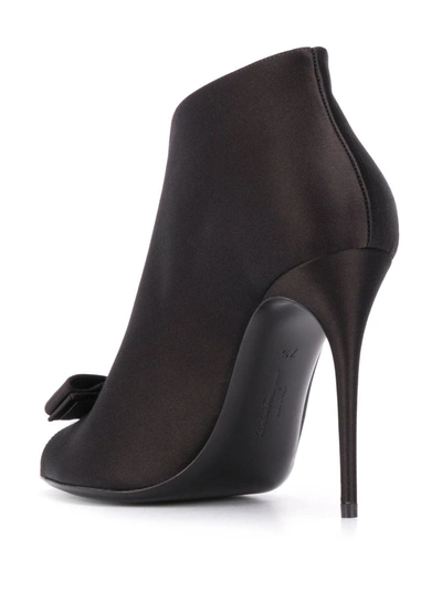 Shop Ferragamo Vara Bow 110mm Pumps In Black