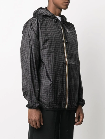 10 Corso Como Graphic-print Hooded Raincoat In Schwarz