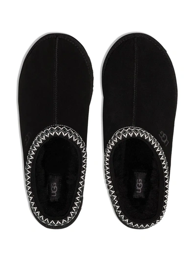 Shop Ugg Tasman Suede Slippers In Schwarz