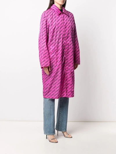 Shop Vetements Logo-print Button-up Raincoat In Pink