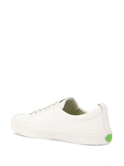 Cariuma Oca Low-top Canvas Sneakers In White
