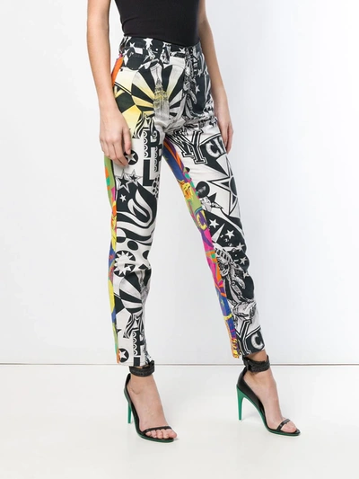 Pre-owned Versace New York Printed Trousers In Multicolour