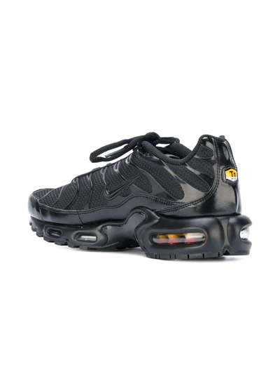 Nike Air Sole Lace-up Sneakers In Black