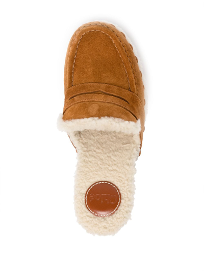 Chloé Joy Suede Block-heel Clogs In 褐色