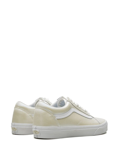 Vans Old Skool Low-top Sneakers In White
