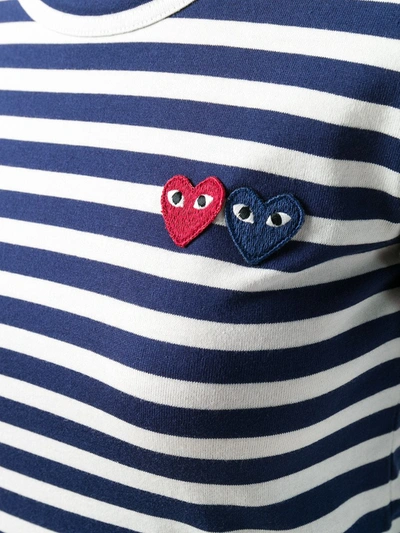 COMME DES GARÇONS PLAY DOUBLE-HEART LOGO STRIPED T-SHIRT - 蓝色