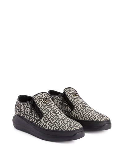Giuseppe Zanotti Monogram Print Slip-on Sneakers In Schwarz