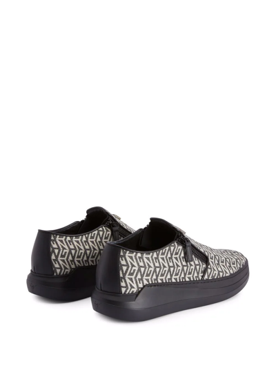 Giuseppe Zanotti Monogram Print Slip-on Sneakers In Schwarz