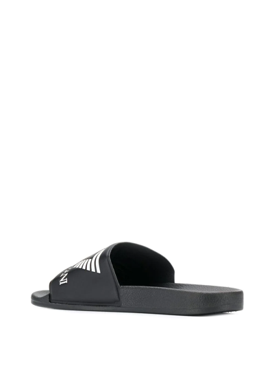 EA7 EMPORIO ARMANI EMBOSSED LOGO SLIDES - 黑色