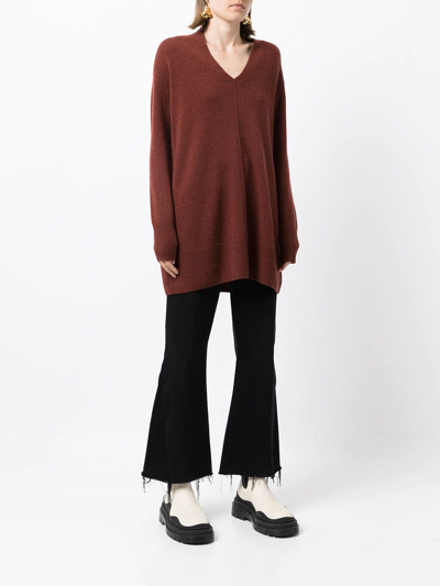 Shop Co V-neck Cashmere-knit Top In Rot