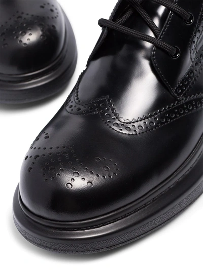 ALEXANDER MCQUEEN CHUNKY SOLE DERBY BOOTS - 黑色