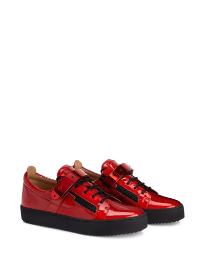 Shop Giuseppe Zanotti Coby Low Sneakers In Red