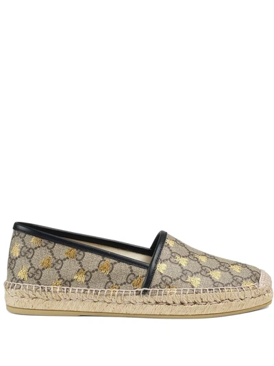 Shop Gucci Gg Supreme Bees Espadrille In Brown