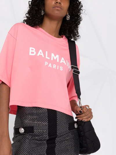 Shop Balmain Cropped Logo-print T-shirt In Pink