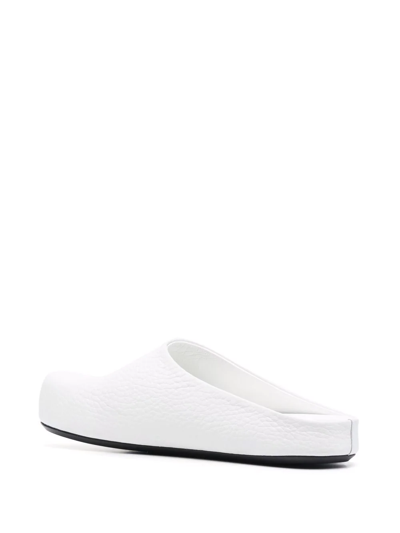 Marni Logo-letter Pebble-effect Clog Slippers In Weiss