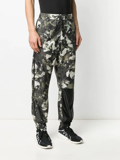 Shop Marcelo Burlon County Of Milan Camouflage-print Drawstring Trousers In Green