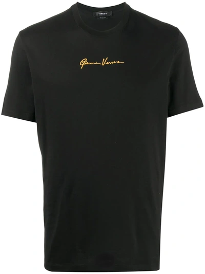 Shop Versace Gianni Signature Logo T-shirt In Black