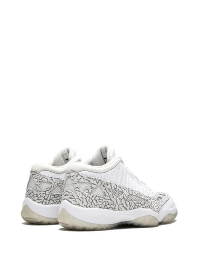 Jordan 11 Retro Low Sneakers In White
