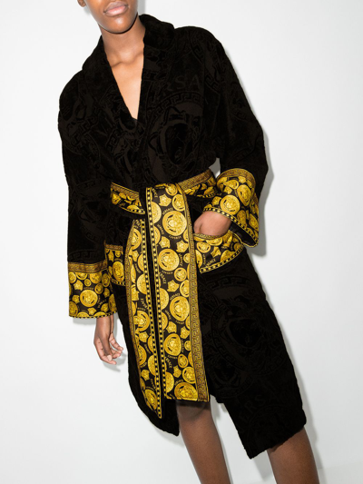 Shop Versace Medusa-print Belted Robe In 黑色