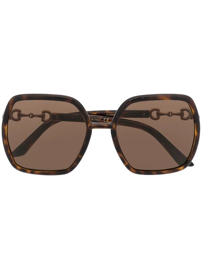 Shop Gucci Oversize-frame Horsebit-detail Sunglasses In Brown