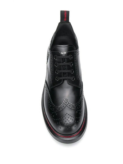 ALEXANDER MCQUEEN LOW PLATFORM HEEL BROGUES - 黑色