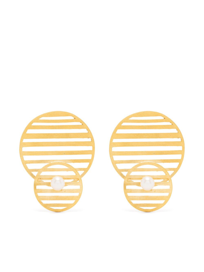 Shop Hsu Jewellery Flowing Double Pattern Circle Earrings In Gold